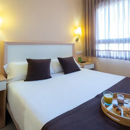 La Mercado Hotel 3*