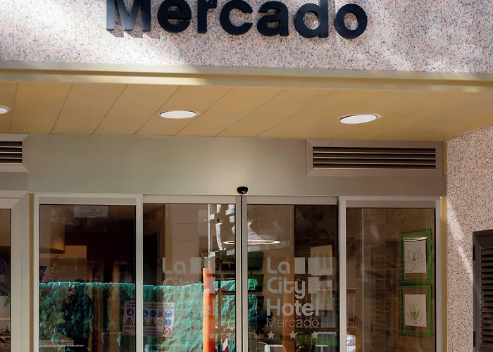 La Mercado Hotell 3*